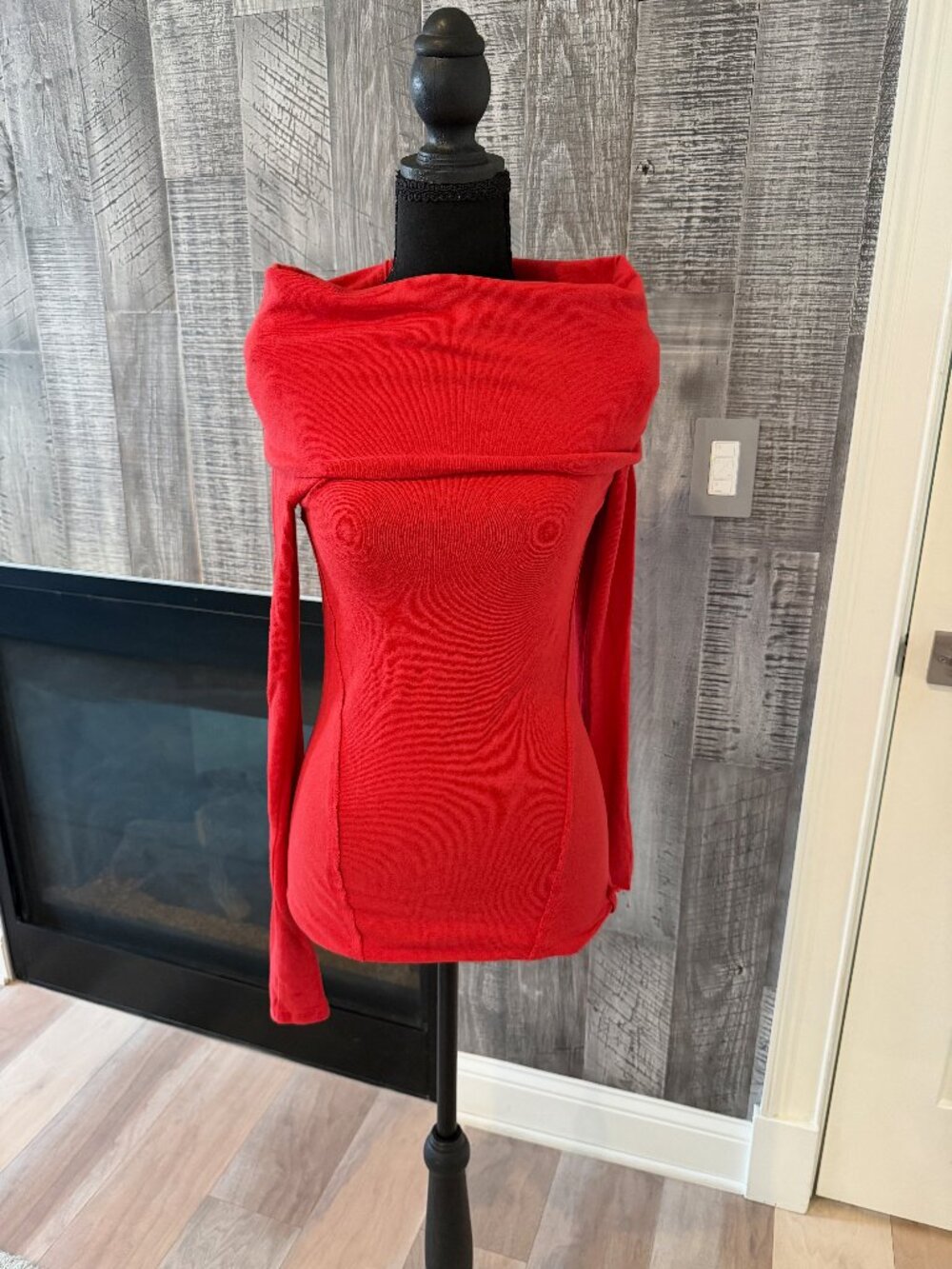 Free People We The Free Red Off The Shoulder Cowl Neck Long Sleeve Top Size S